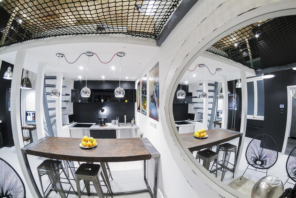 Designer Loft At The Great Synagogue — Photos 1
